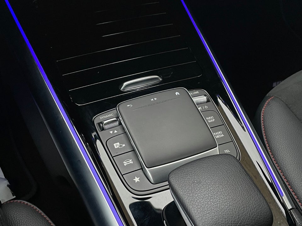 Mercedes EQA250 AMG Line 5d