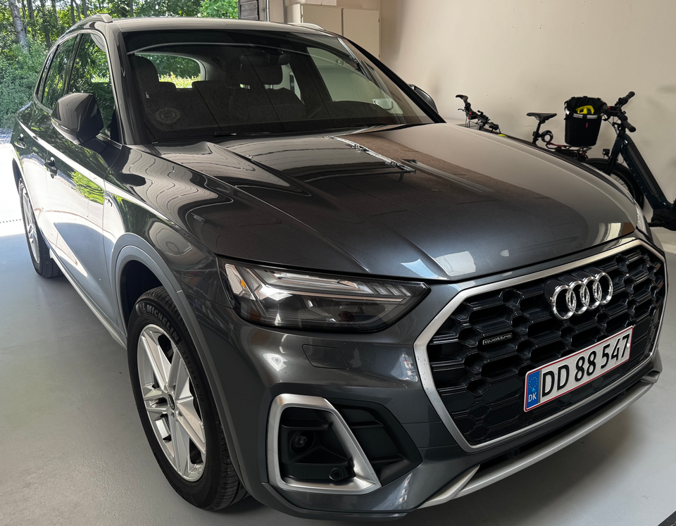 Audi Q5 50 TFSi e S-line quattro S-tr. 5d