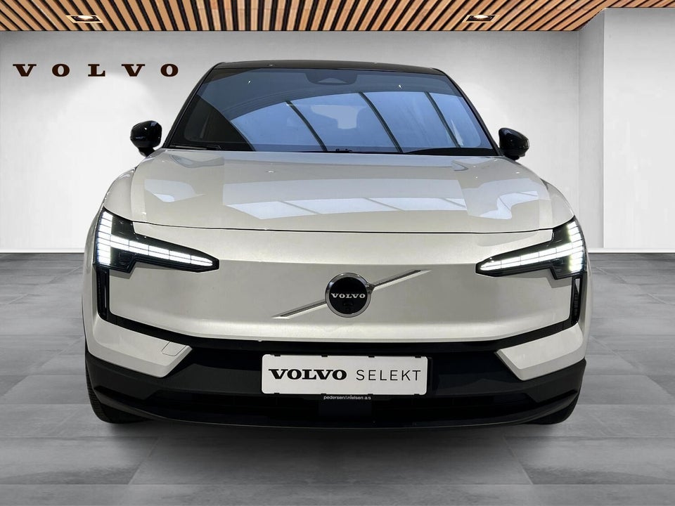 Volvo EX30 Extended Range Ultra 5d
