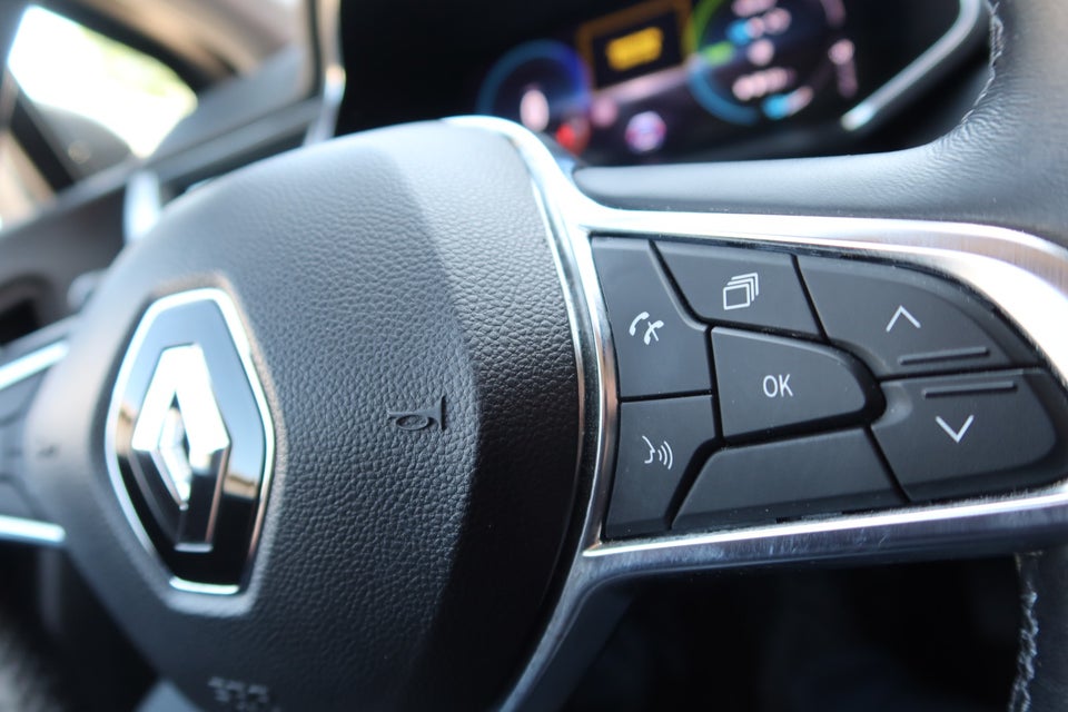 Renault Captur 1,6 E-Tech Intens 5d