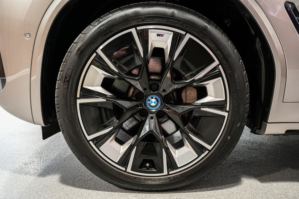 BMW iX3 Charged Plus M-Sport 5d