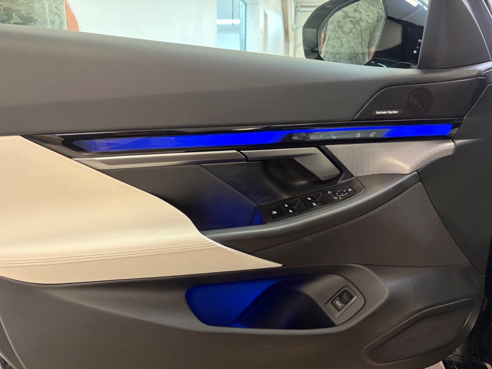 BMW i5 eDrive40 Fully Charged M-Sport Pro 4d