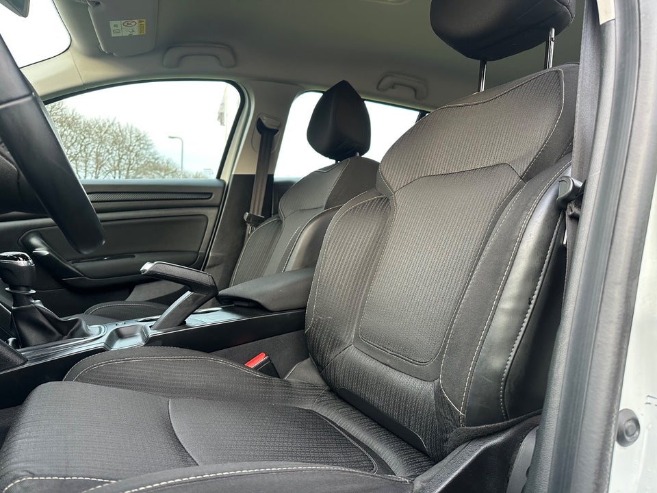 Renault Megane IV 1,5 dCi 90 Zen Sport Tourer 5d