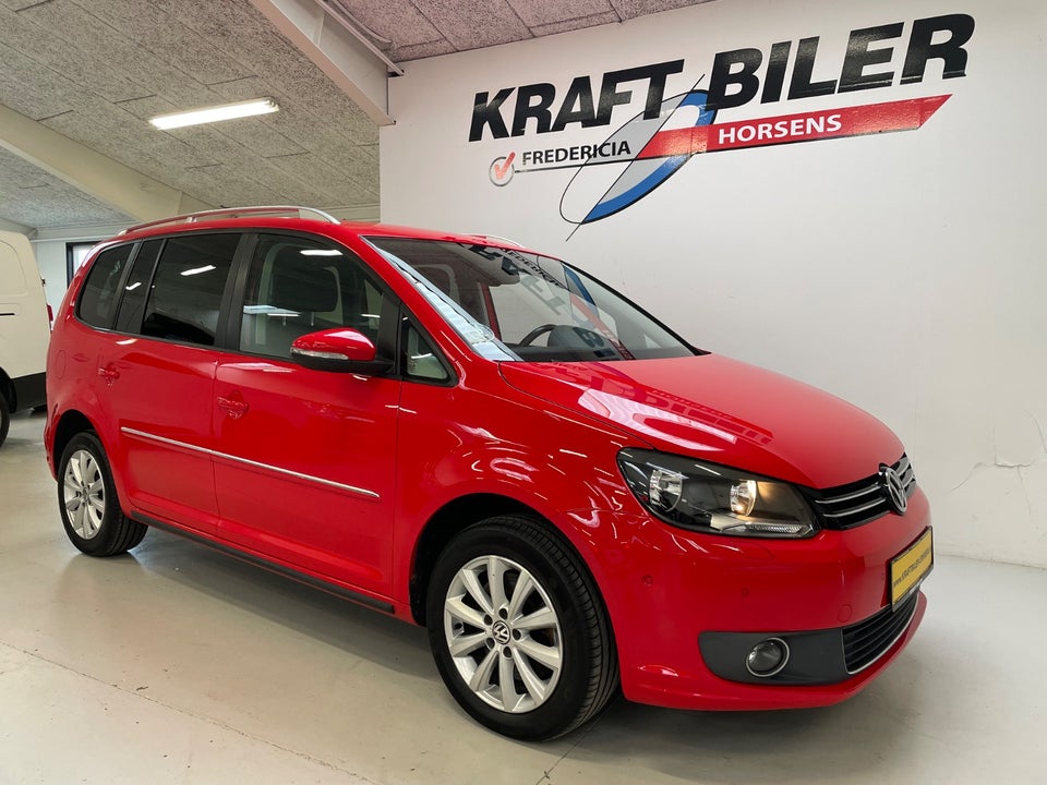 VW Touran 2,0 TDi 140 Highline DSG BMT Van 5d