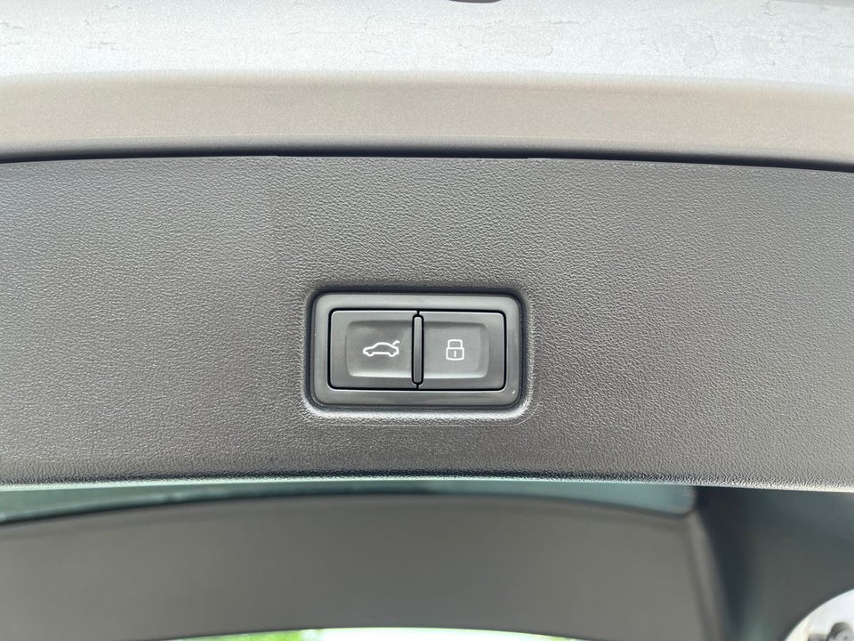 Audi Q4 e-tron 35 Attitude Sportback 5d