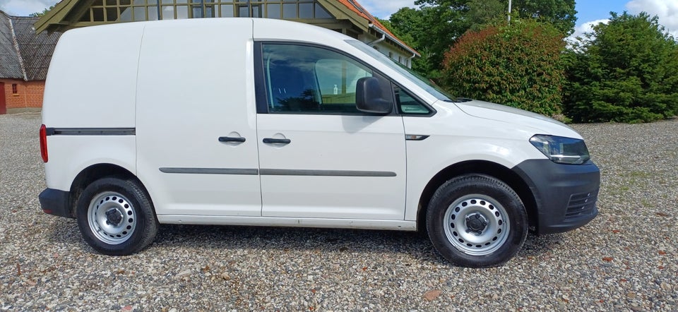 VW Caddy 2,0 TDi 102 BMT Van 4d