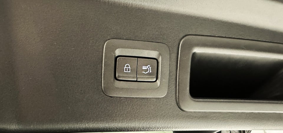 Mazda CX-30 2,0 SkyActiv-X 180 Cosmo aut. 5d