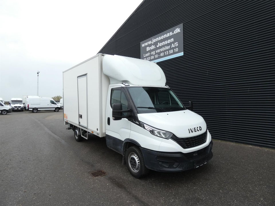 Iveco Daily 2,3 35S16 Alukasse m/lift AG8 2d