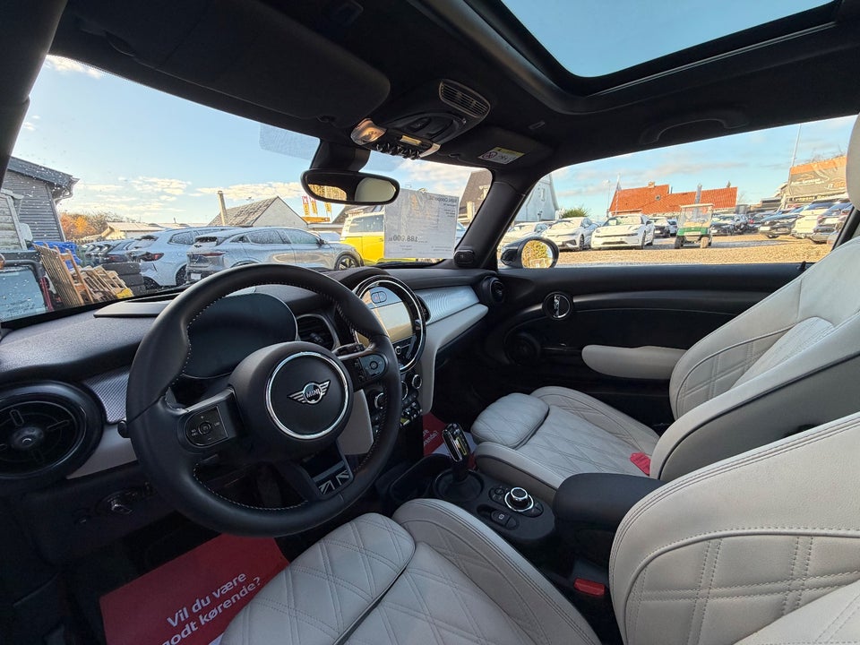 MINI Cooper SE Maximise 3d