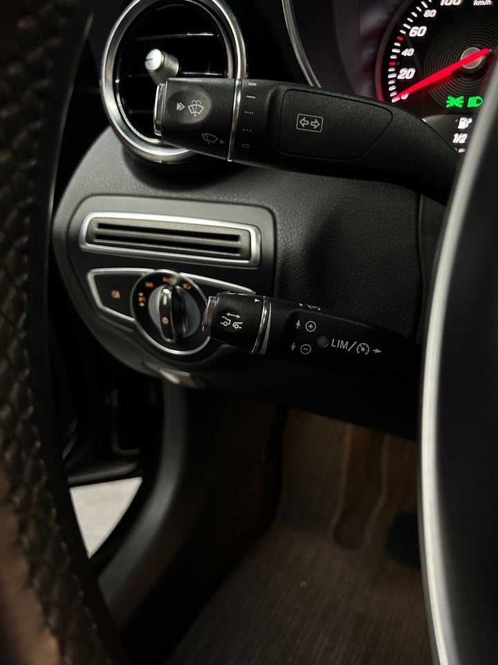 Mercedes C220 d 2,2 AMG Line aut. 4d