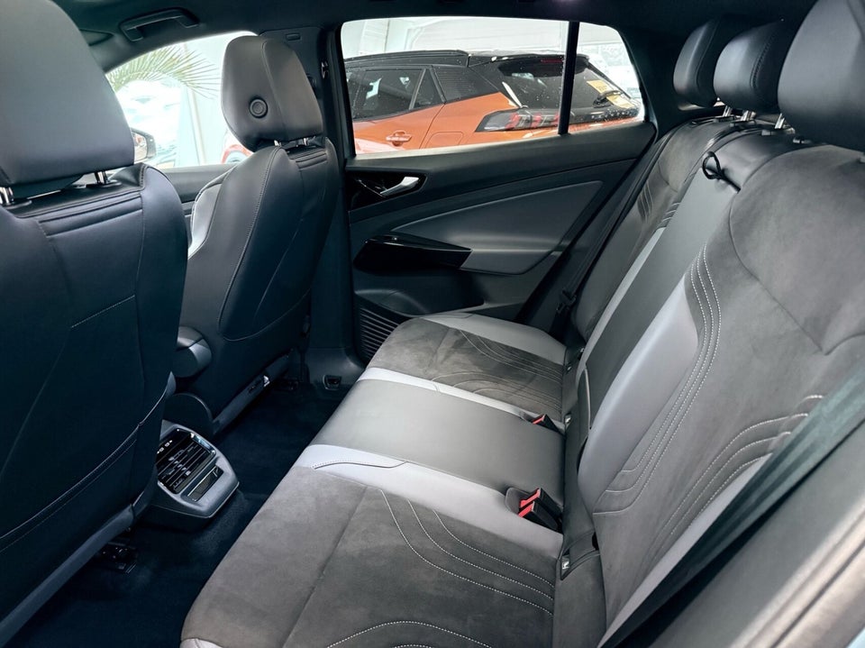 VW ID.5 77 Pro Performance 5d