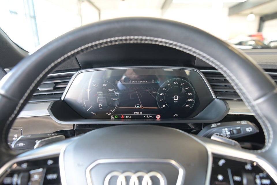 Audi e-tron 55 Advanced quattro 5d