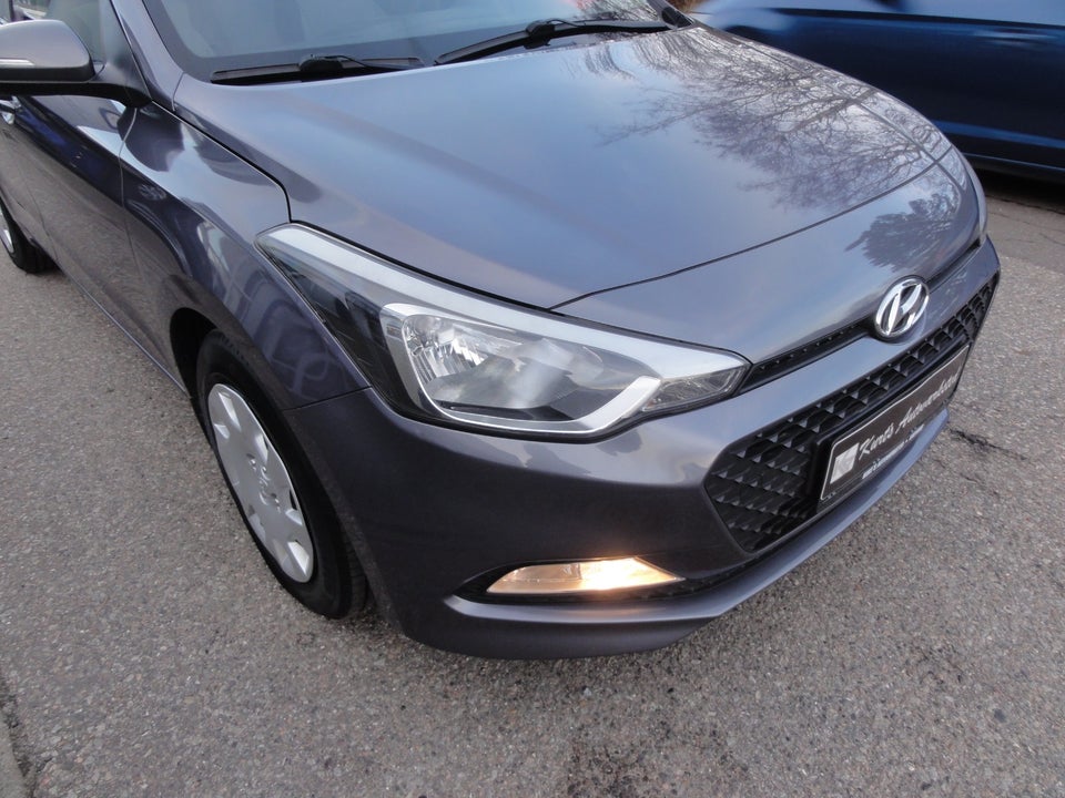 Hyundai i20 1,25 Trend 5d