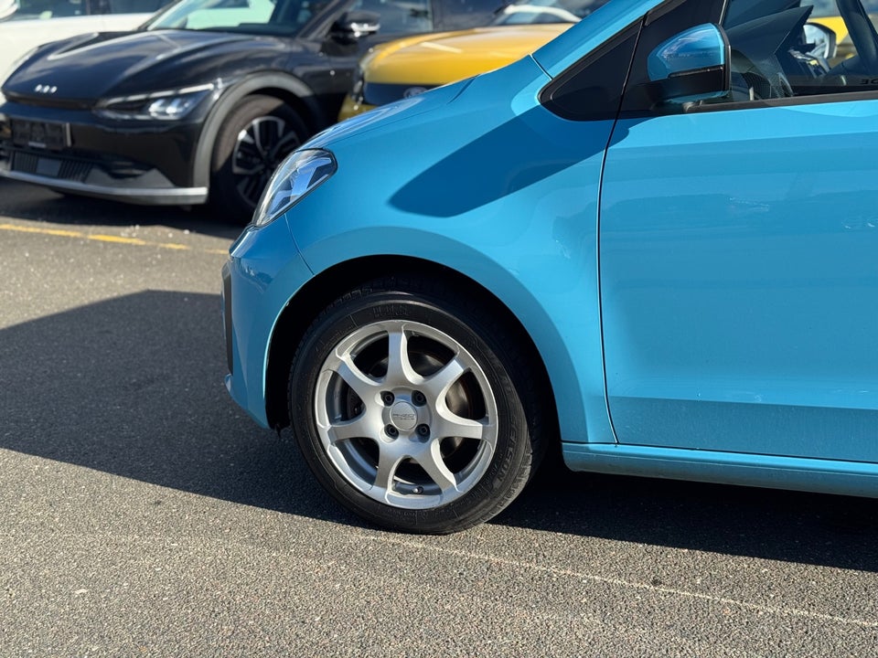 VW Up! 1,0 MPi 60 Move Up! ASG BMT 5d