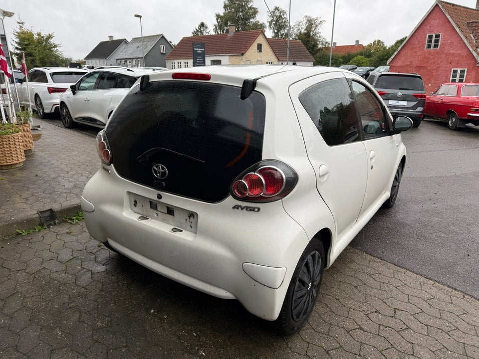 Toyota Aygo 1,0 VVT-i T1 Air 5d