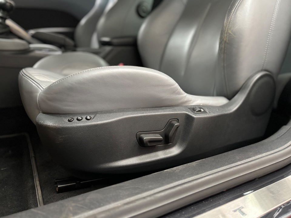 Peugeot RCZ 1,6 THP 200 2d