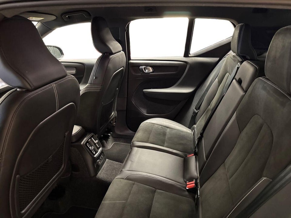 Volvo XC40 1,5 T4 ReCharge R-Design aut. 5d