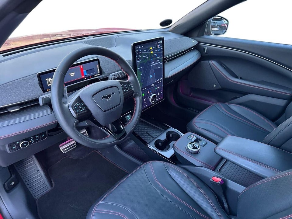 Ford Mustang Mach-E 91 Premium Extended Range AWD 5d