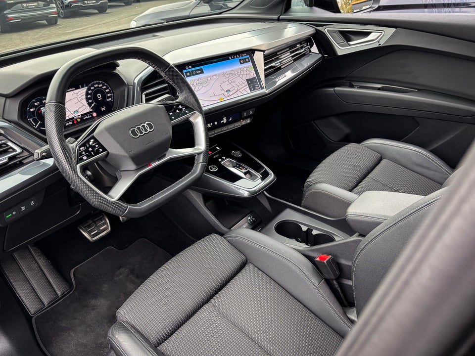 Audi Q4 e-tron 55 S-line Sportback quattro 5d
