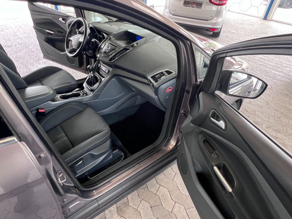 Ford C-MAX 1,6 TDCi 115 Titanium 5d