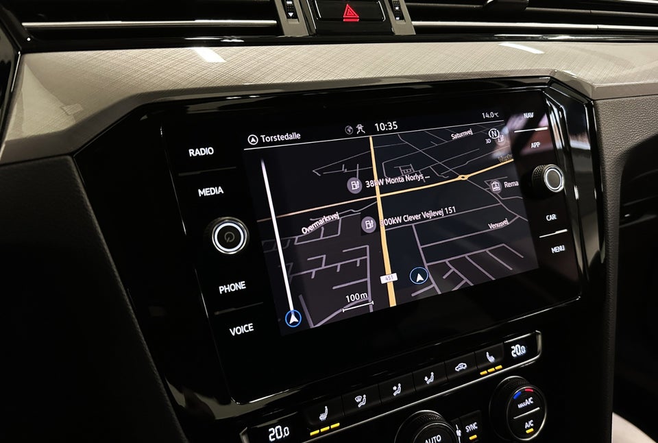 VW Passat 2,0 TDi 150 R-line DSG 4d