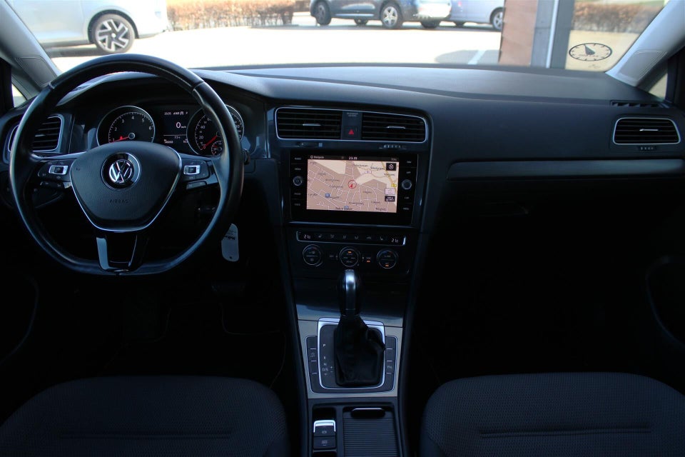 VW Golf VII 1,5 TSi 130 Comfortline Variant DSG 5d