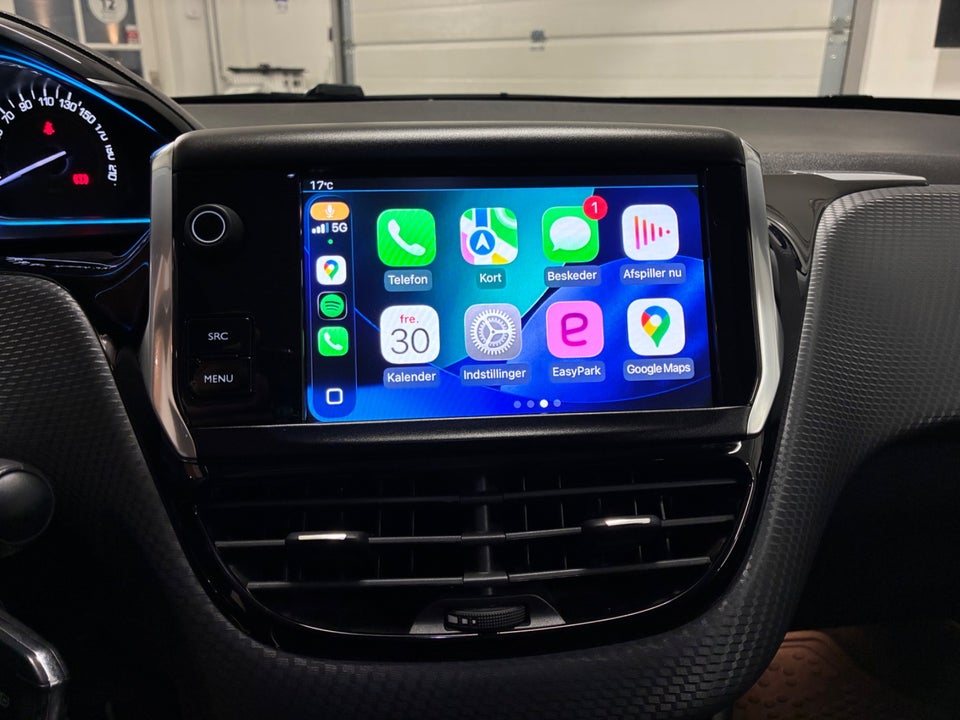 Peugeot 2008 1,2 e-THP 110 Desire Sky 5d