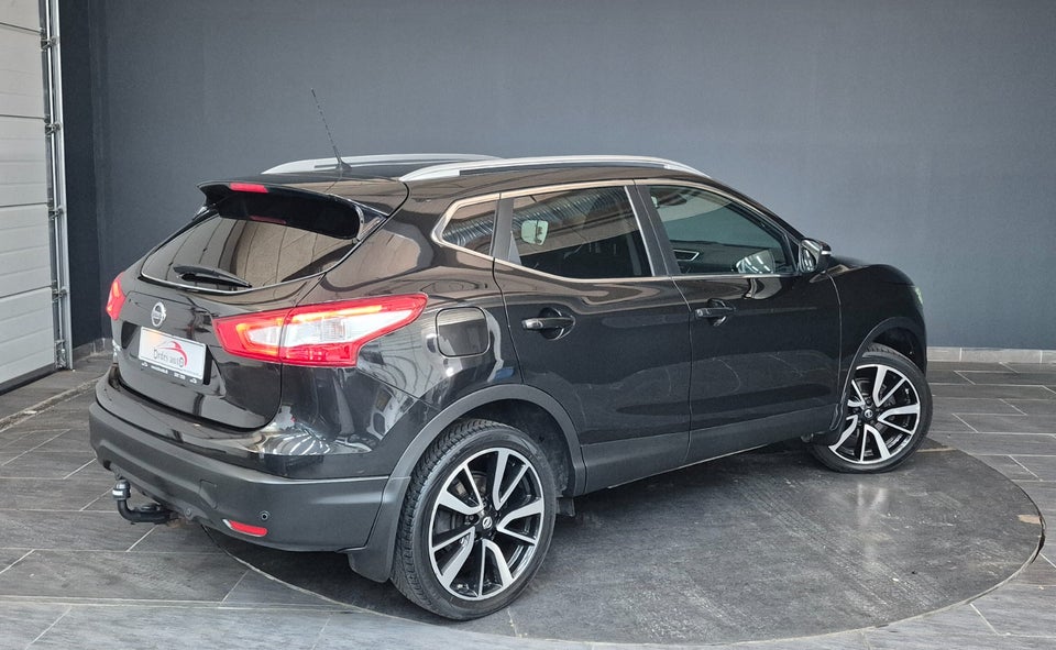Nissan Qashqai 1,2 Dig-T 115 Tekna 5d