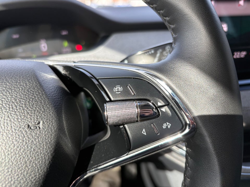 Skoda Enyaq 50 iV 5d