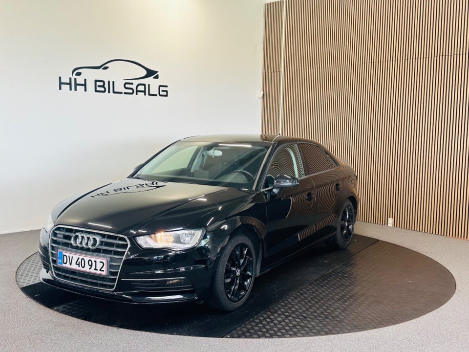 Audi A3 1,4 TFSi 150 Ambiente 4d