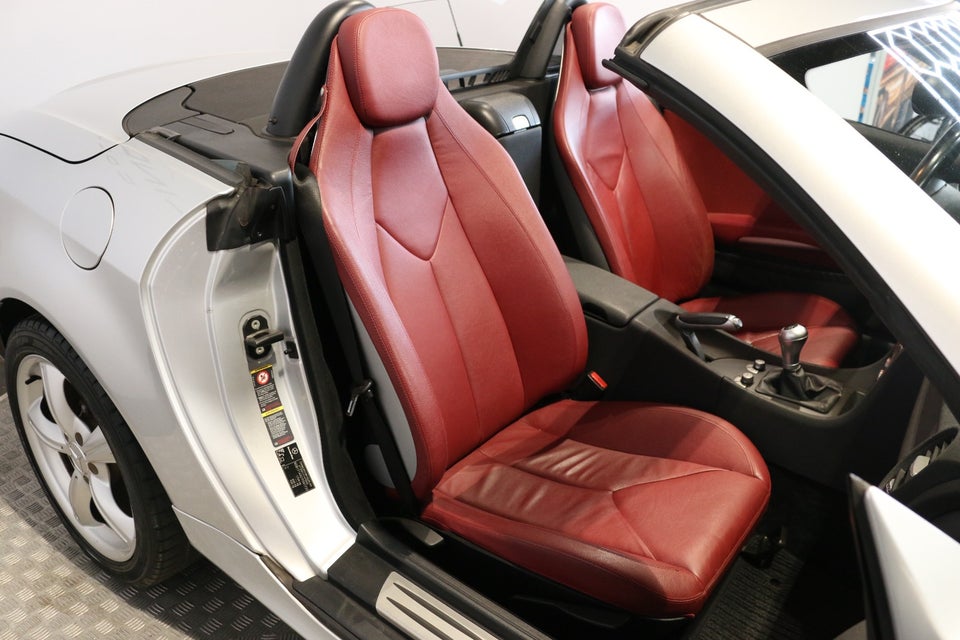 Mercedes SLK200 2,0 Kompressor aut. 2d