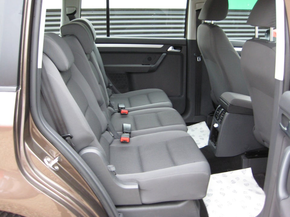 VW Touran 1,2 TSi 105 Trendline BMT 7prs 5d