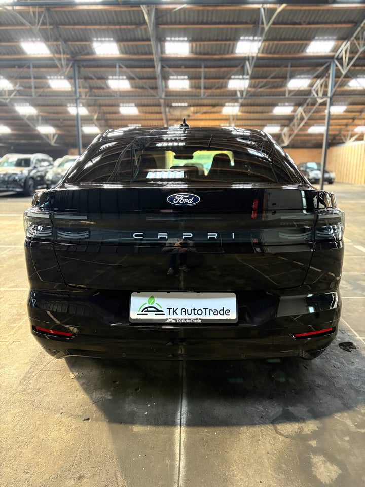 Ford Capri 79 Premium Extended Range AWD 5d