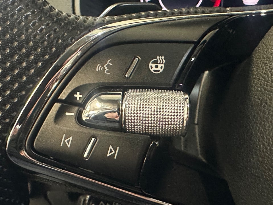 Skoda Karoq 1,5 TSi 150 Celebration DSG 5d