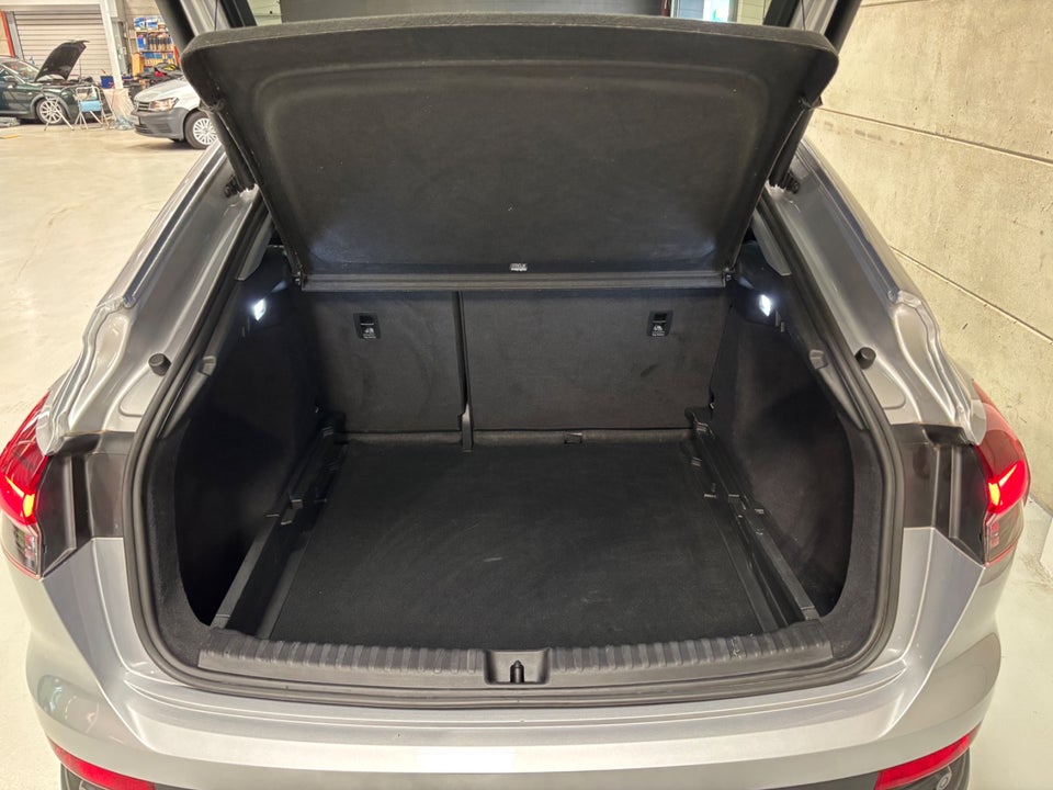 Audi Q4 e-tron 40 Advanced Sportback 5d