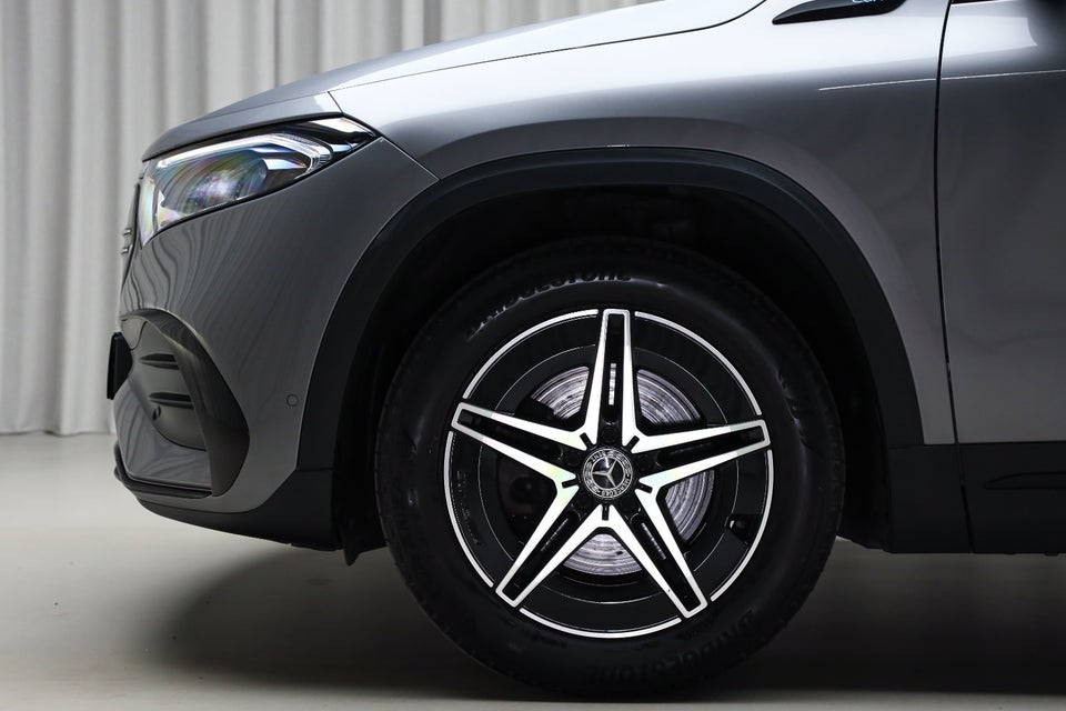 Mercedes EQA350 AMG Line 4Matic 5d