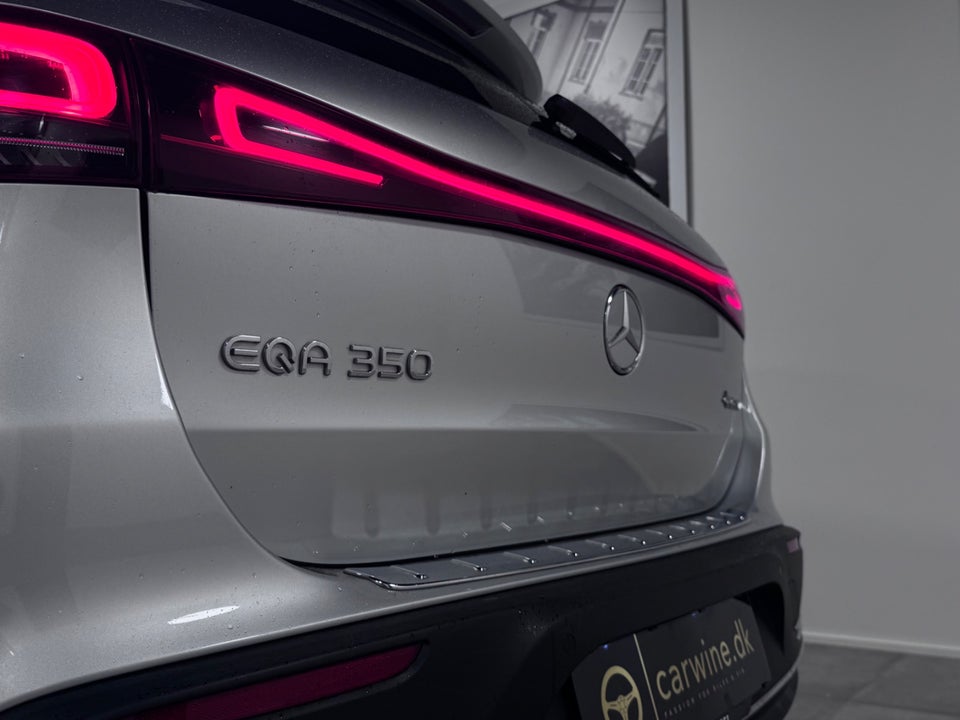 Mercedes EQA350 4Matic 5d