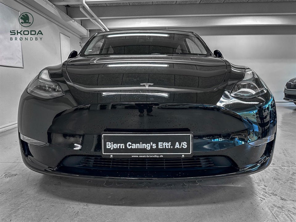 Tesla Model Y Long Range AWD 5d