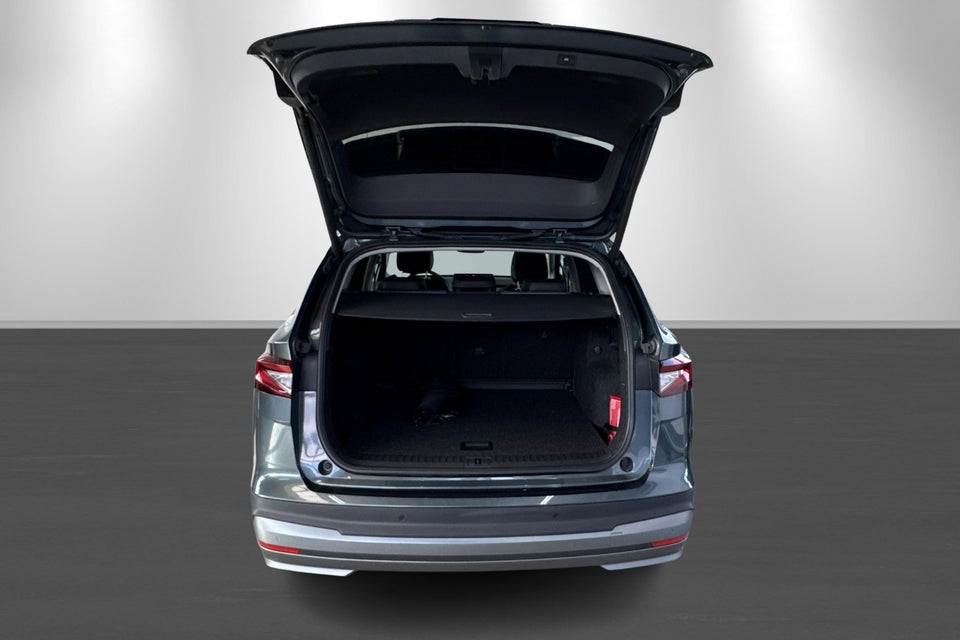 Skoda Enyaq 60 iV Loft 5d