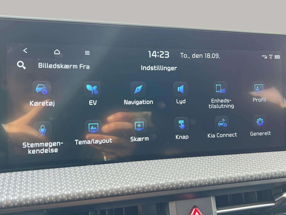 Kia EV6 77 Long Range Access 5d