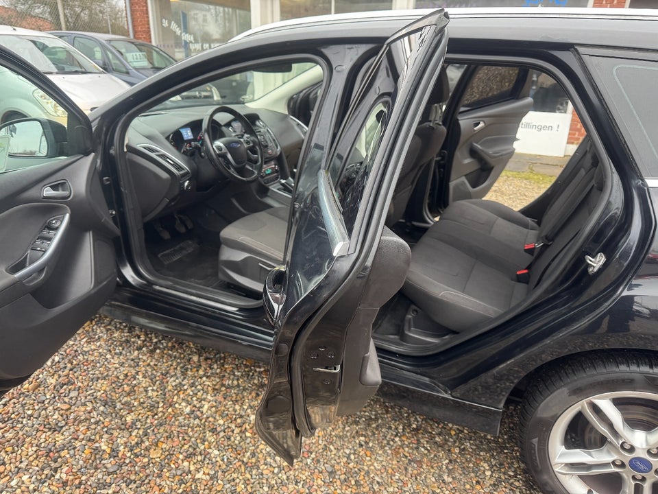 Ford Focus 1,0 SCTi 125 Titanium ECO 5d