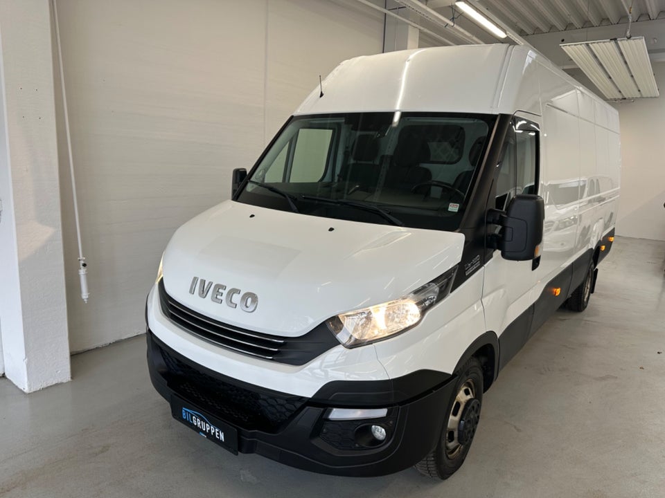 Iveco Daily 3,0 35C18 16m³ Van AG8