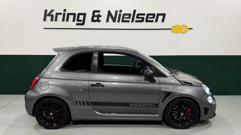 Abarth 595 1,4 T-Jet 180 Competizione aut. 3d