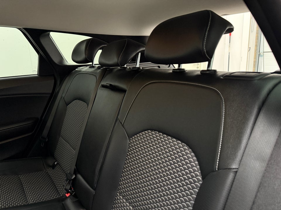 Kia Ceed 1,6 PHEV Upgrade SW DCT 5d