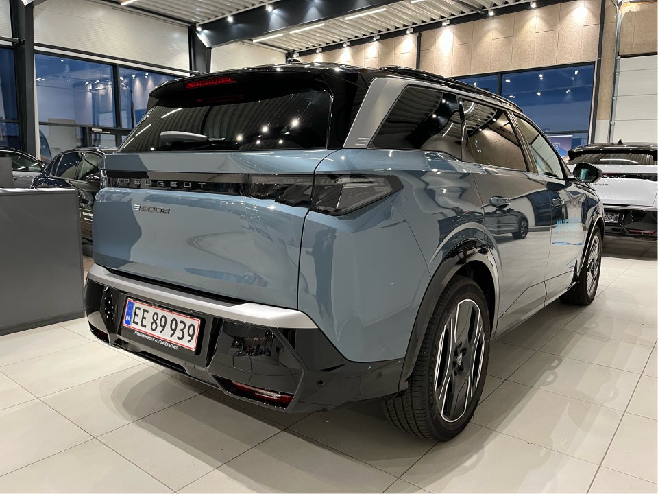 Peugeot e-5008 77 GT Pack 7prs 5d