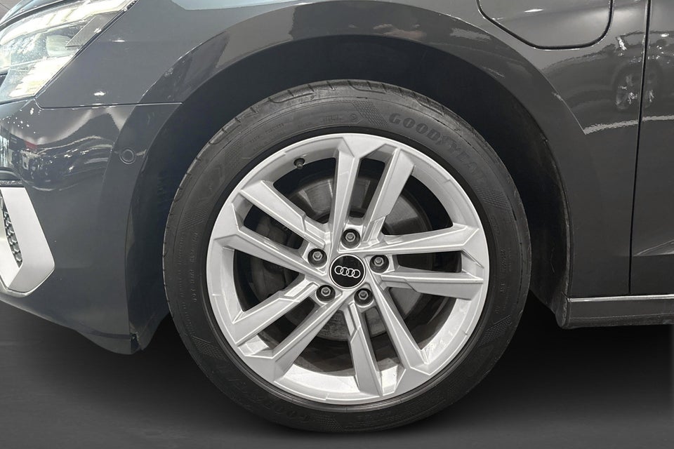 Audi A3 40 TFSi e Prestige Sportback S-tr. 5d