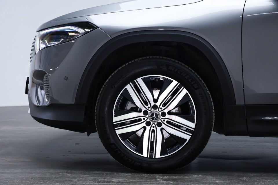 Mercedes EQB250+ Progressive Advance 7prs 5d