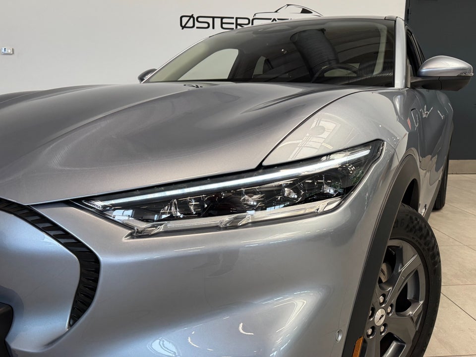 Ford Mustang Mach-E 98 Premium Extended Range 5d