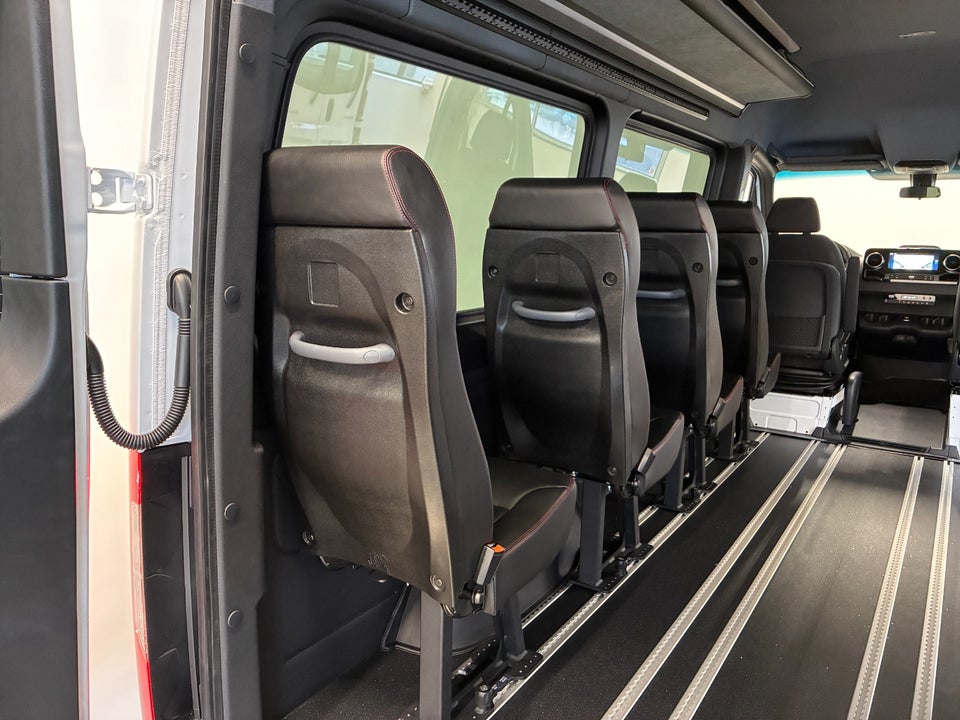 Mercedes Sprinter 317 2,0 CDi A2 Tourer PRO aut. RWD