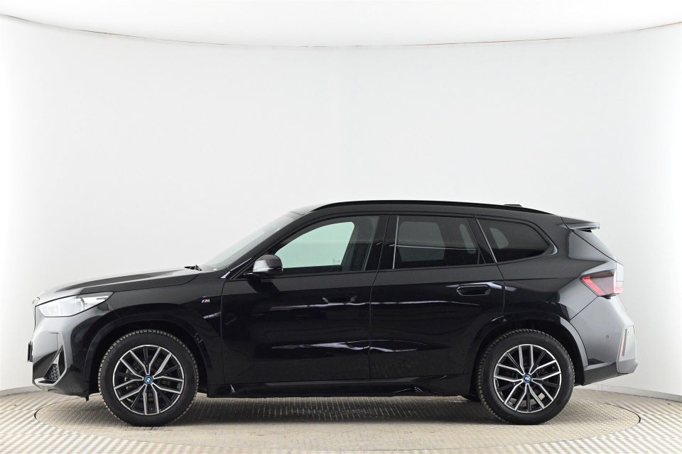 BMW iX1 eDrive20 M-Sport 5d